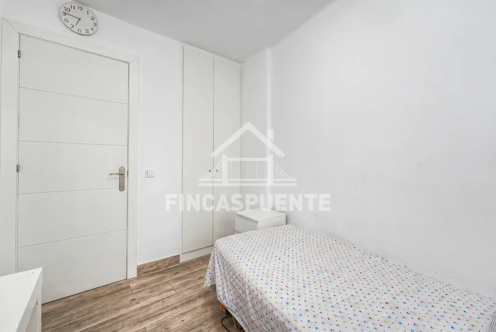 Piso en venta en El Camp de l'Arpa del Clot