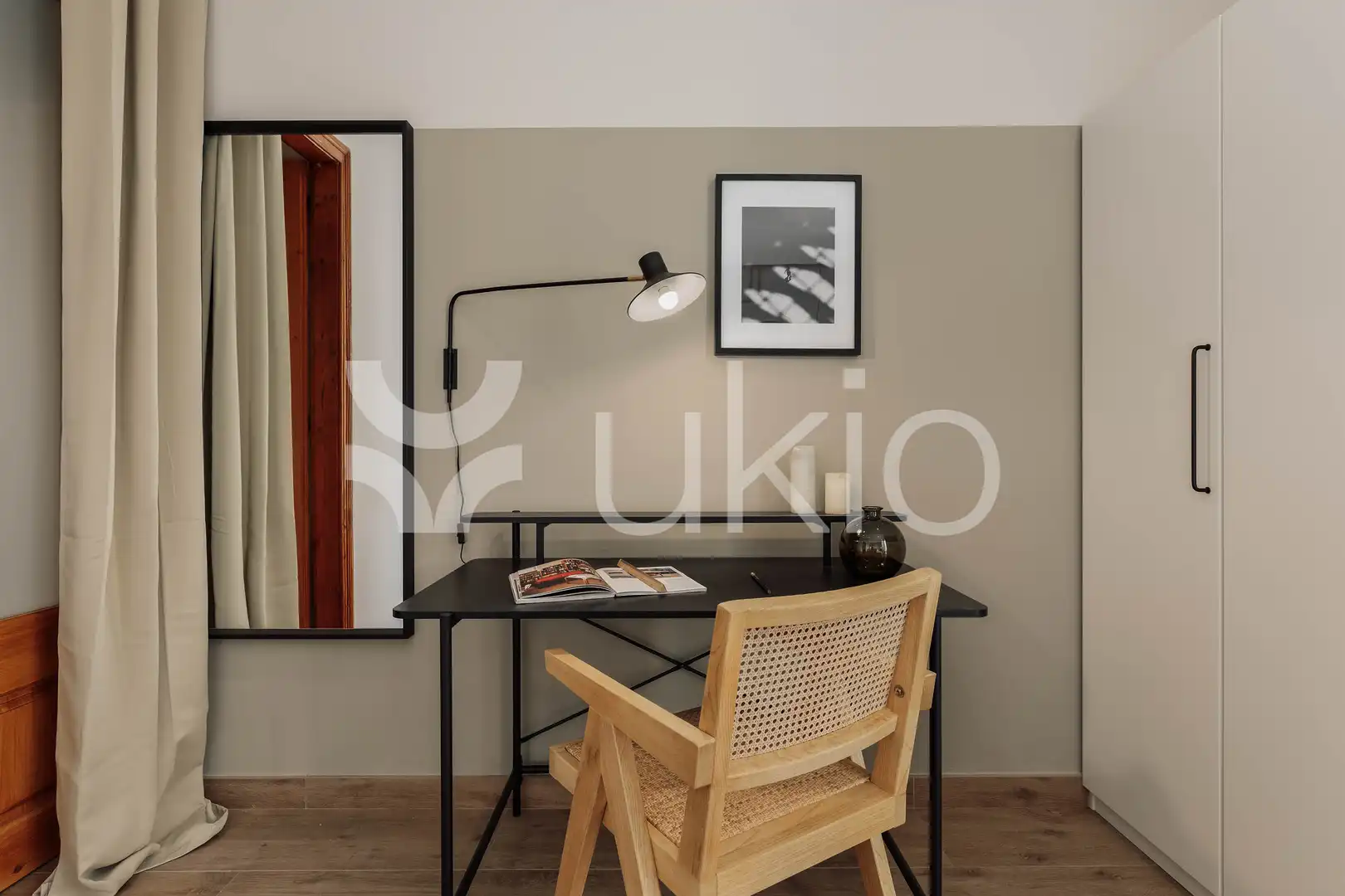 Habitación de Apartamento de alquiler en Barcelona con Aire acondicionado, Calefacción y Amueblado