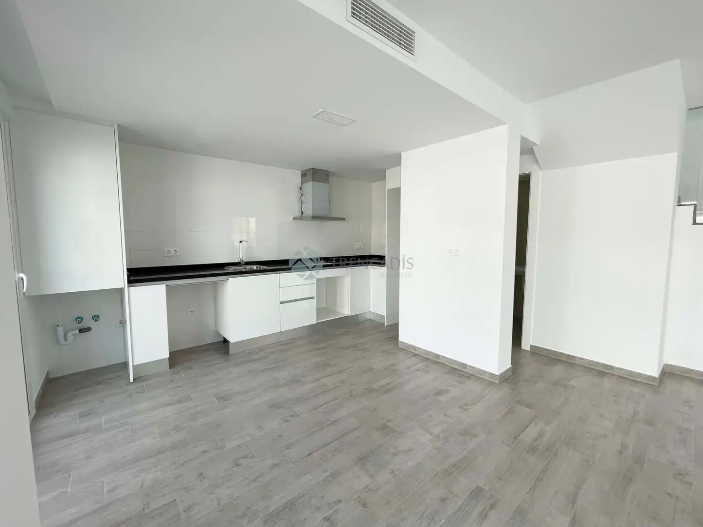 Flat with terrace for sale in Monte y Mar, imagen 6