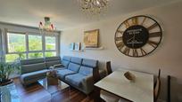 Living room of Flat for sale in Basauri   with Heating and Balcony