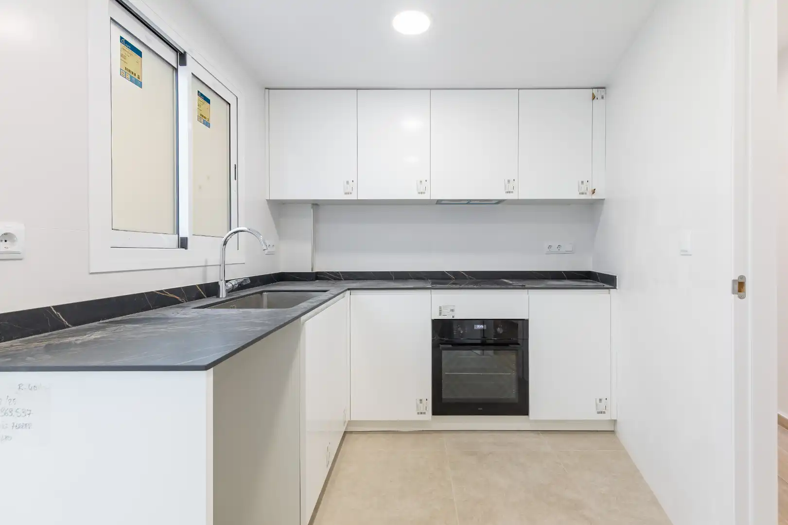 Cocina de Piso de alquiler en Meliana con Aire acondicionado, Terraza y Horno