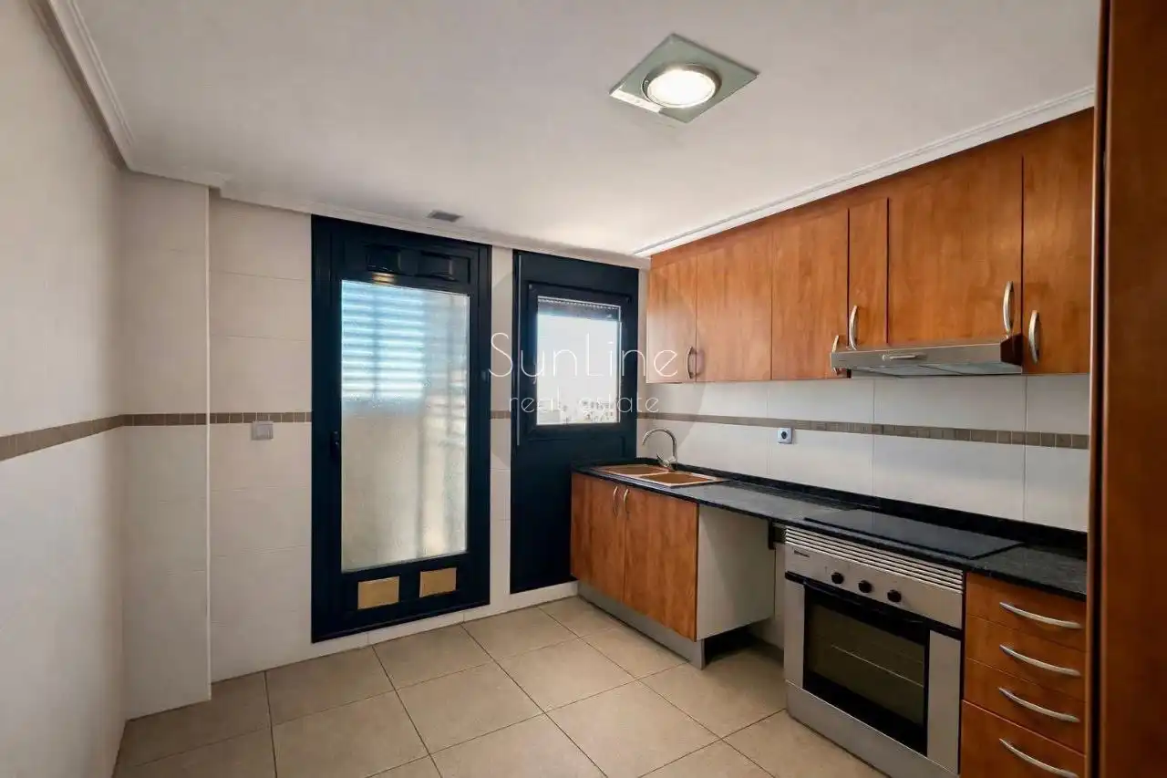 Kitchen of Flat for rent in Valencia  with Air Conditioner, Terrace and Storage room