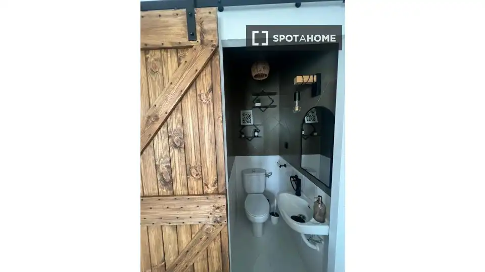 Bany de Apartament per a compartir en Mijas amb Aire condicionat, Terrassa i Moblat