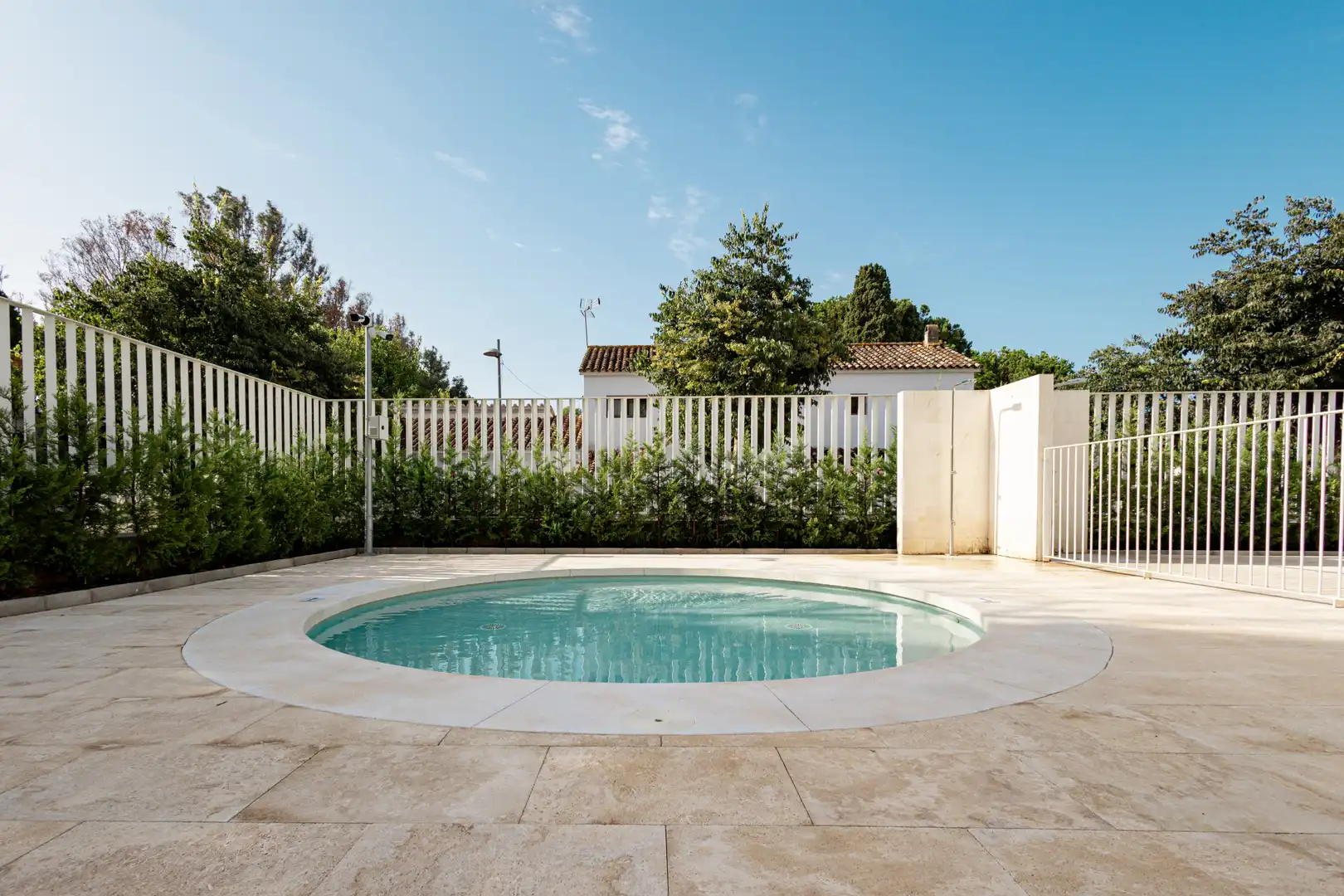 Swimming pool of Attic for sale in Marbella  with Air Conditioner, Heating and Terrace
