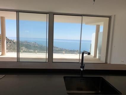 Vista exterior de Pis en venda en Benalmádena