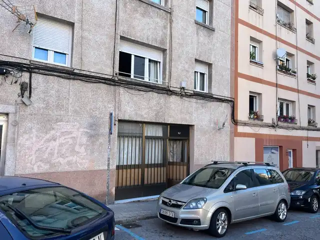 Gewerbefläche zum Verkauf in Calle Juan XXIII 8