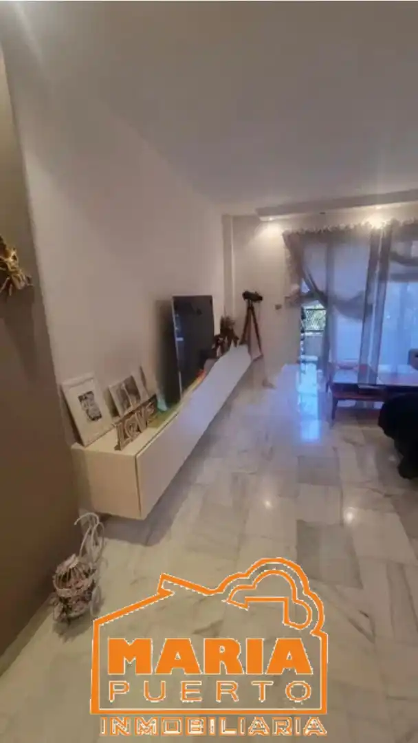 Living room of Flat for share in Málaga  with Terrace and Furnished