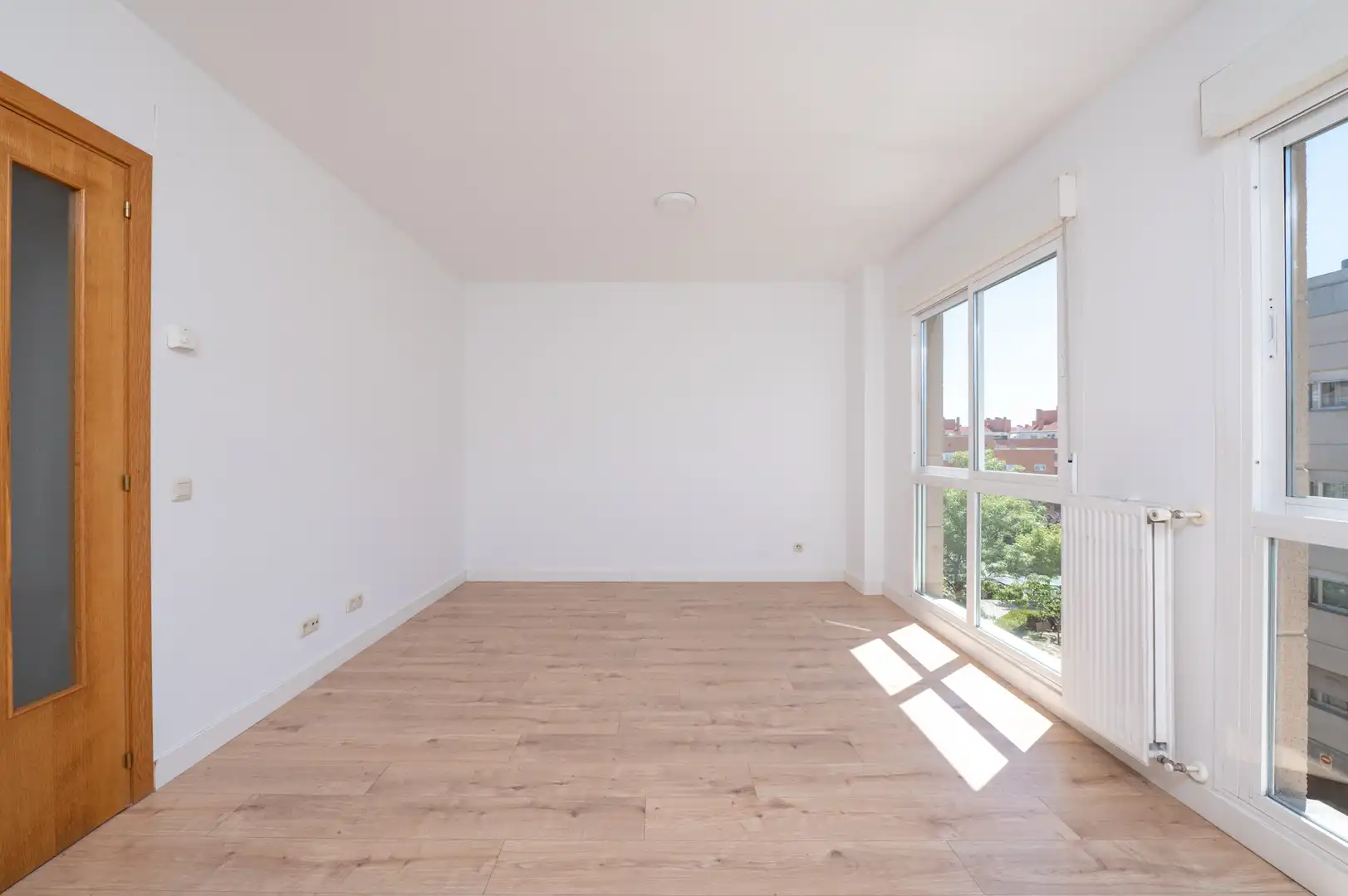 Habitación de Piso en venta en Madrid con Trastero