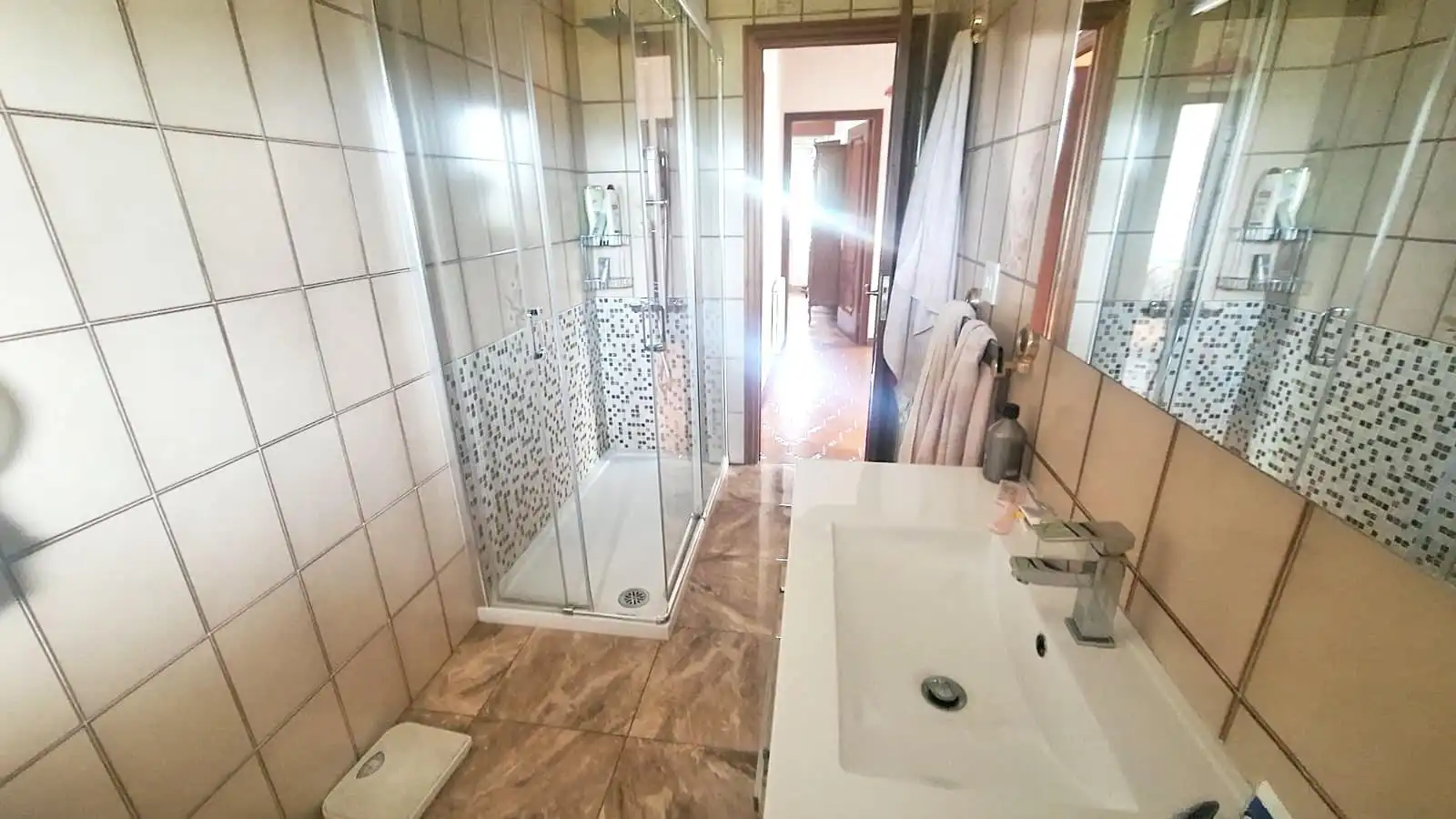 Baño de Casa o chalet en venta en Camponaraya con Calefacción, Jardín privado y Terraza
