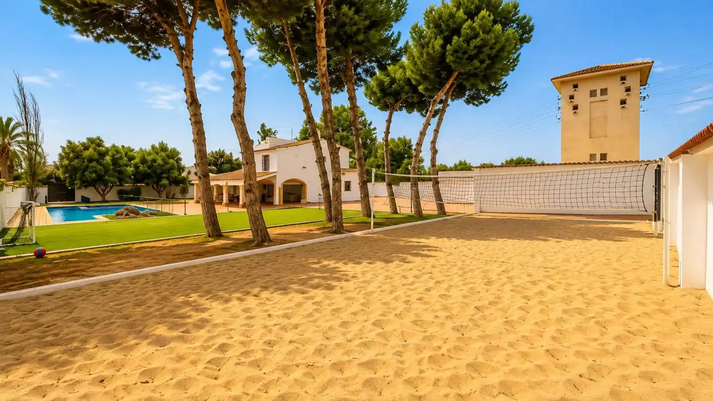 Jardín de Casa o chalet en venta en Santa Pola con Calefacción, Jardín privado y Parquet