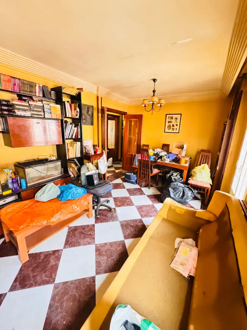 Flat for sale in Valladolid  with Heating, Terrace and Furnished