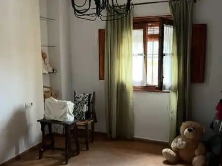 Chalet con piscina en venta en Calle Galera 11, imagen 4