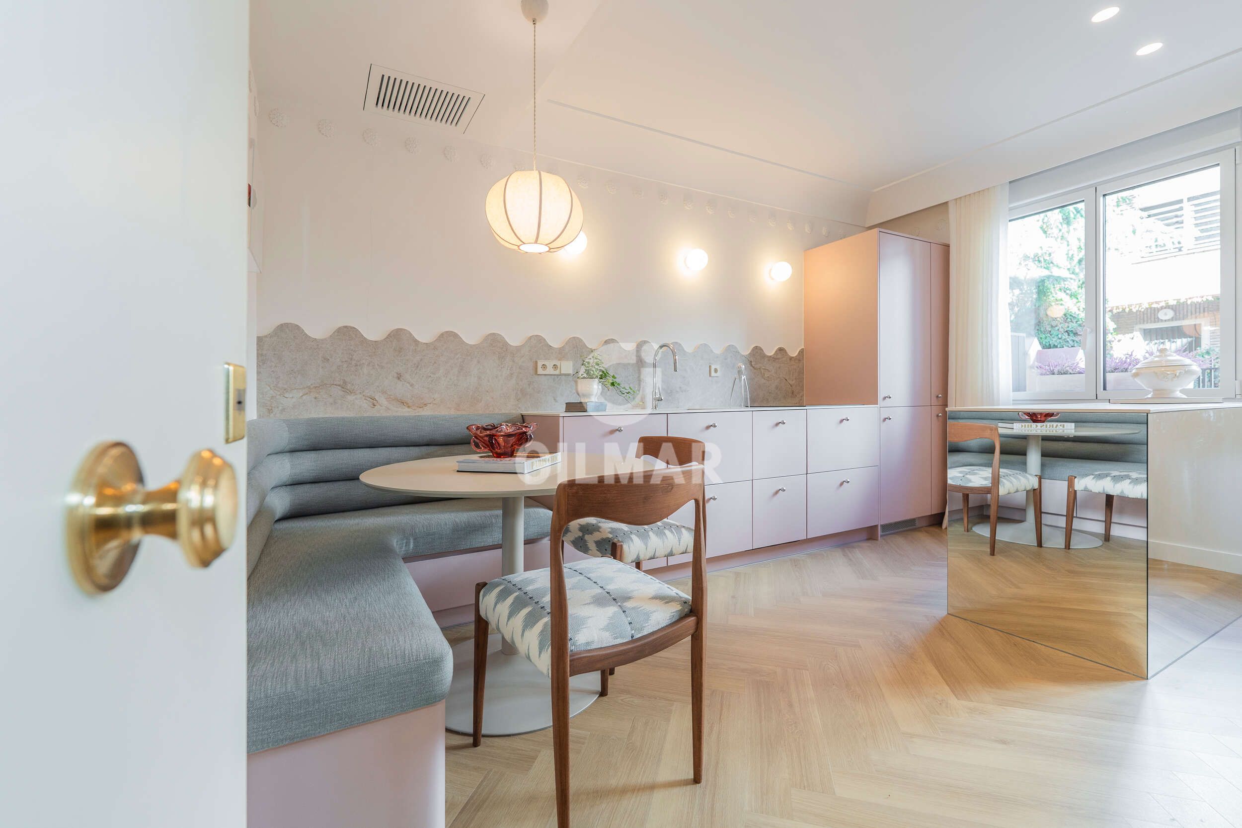 Dining room of Planta baja for sale in  Madrid Capital  with Heating, Storage room and Furnished