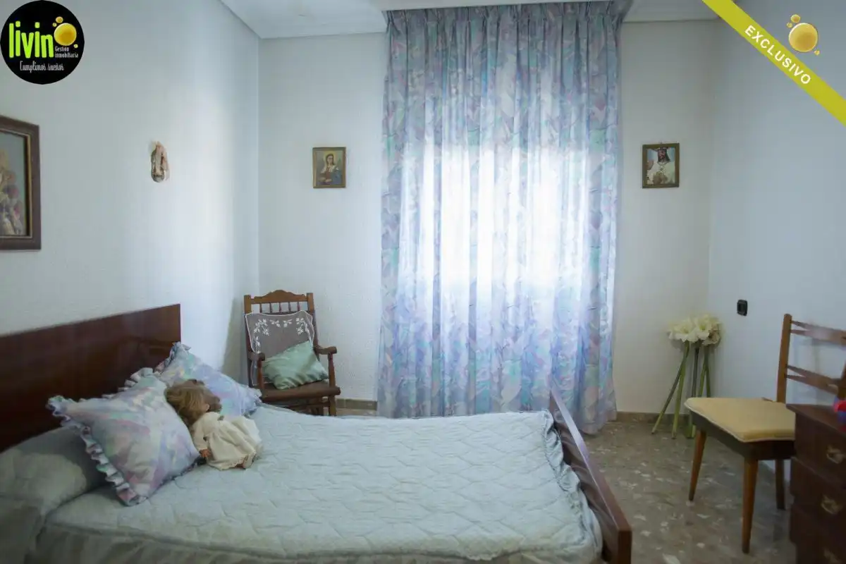 Dormitori de Casa o xalet en venda en Puente Tablas - Puente Nuevo - Cerro Molina