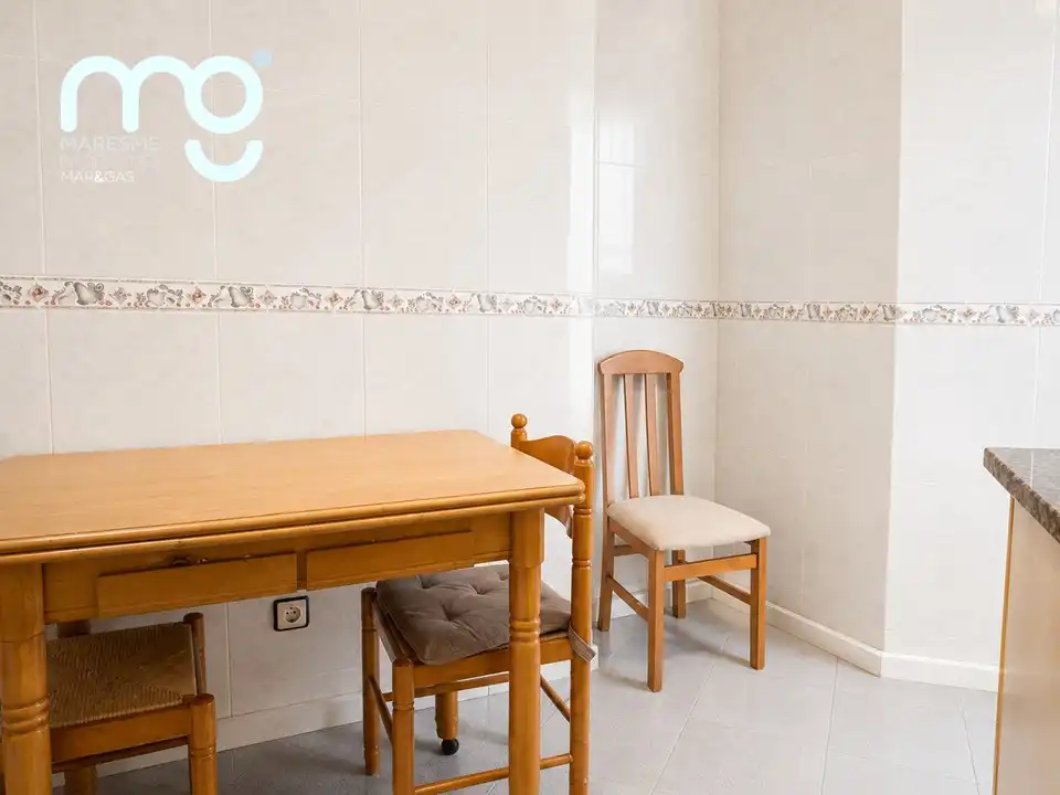 Dining room of Flat for sale in Mataró  with Air Conditioner, Heating and Terrace
