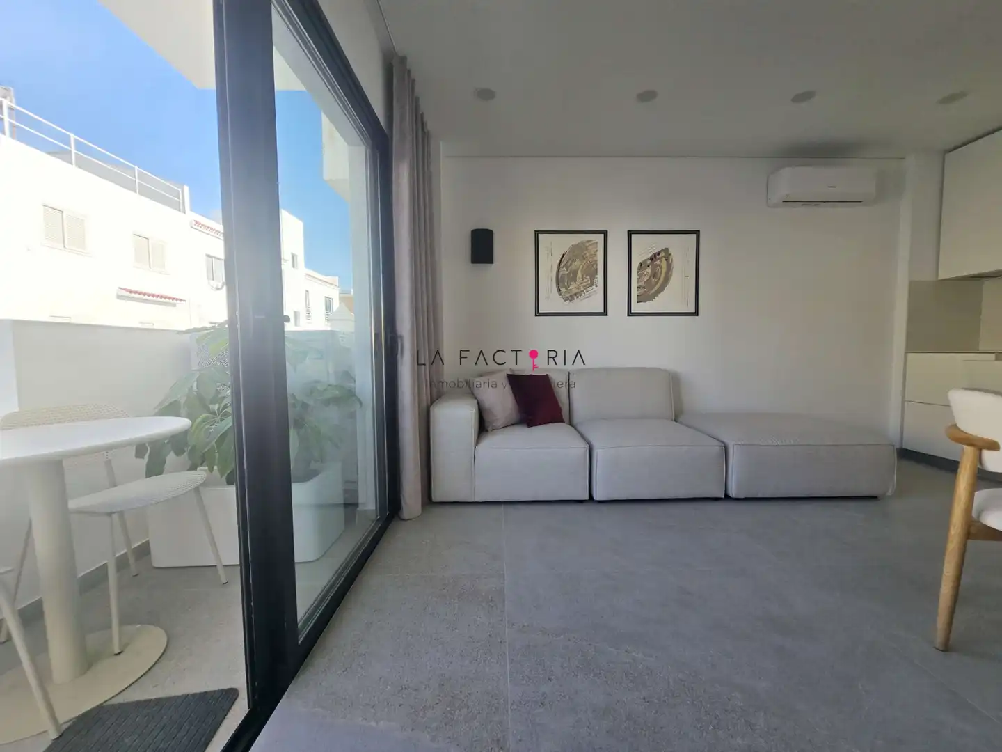 Wohnzimmer von Wohnung zum Verkauf in Granadilla de Abona mit Klimaanlage, Möbliert und Ofen