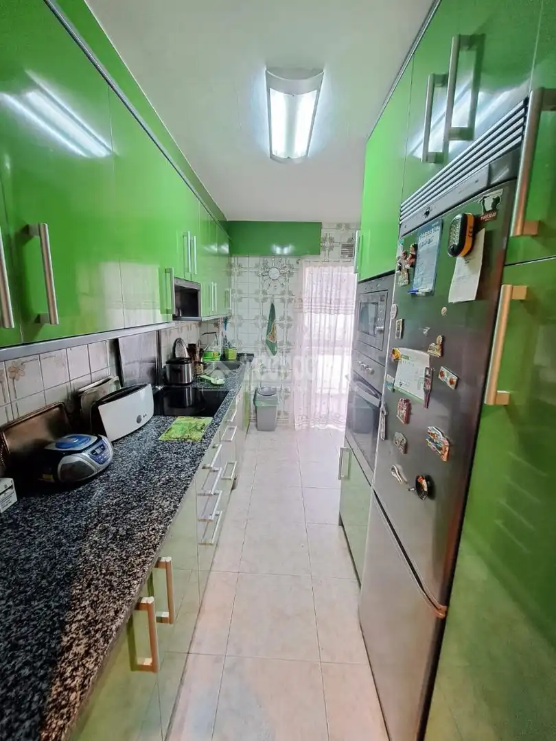 Cocina de Piso en venta en Parla con Calefacción y Terraza