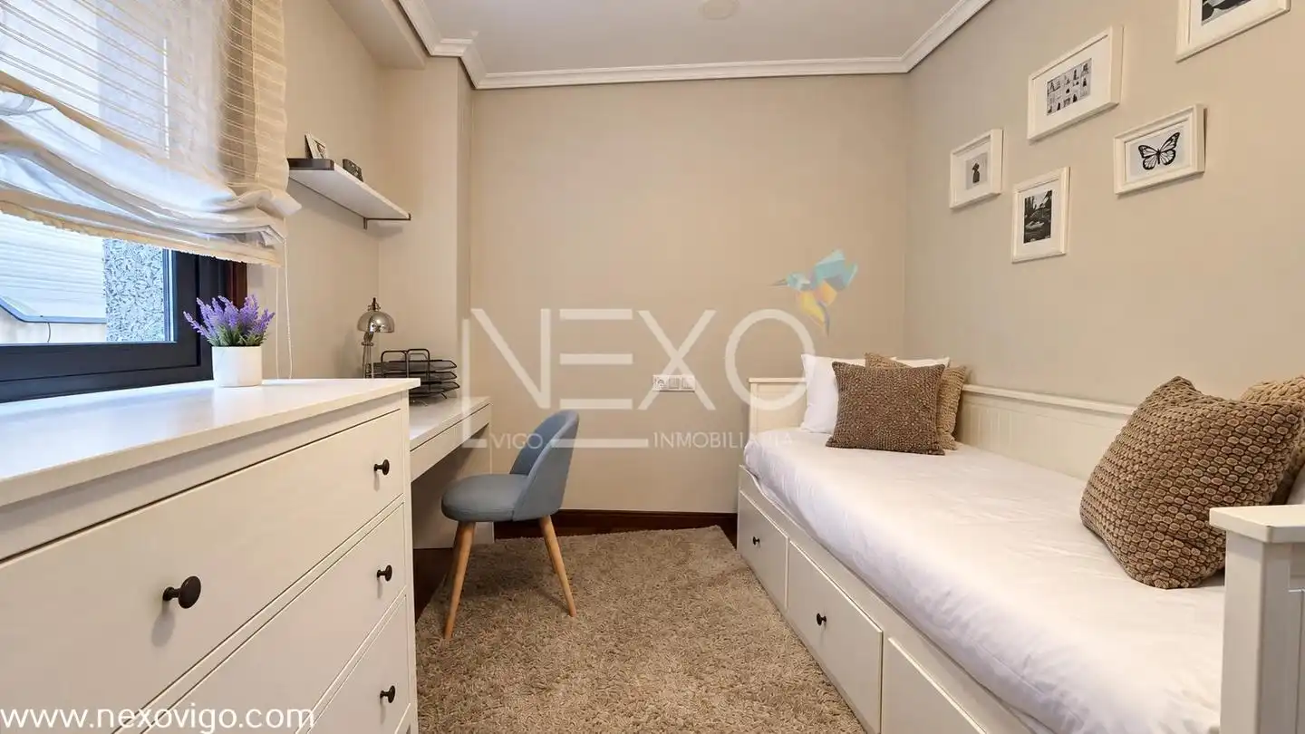 Habitación de Piso en venta en Vigo  con Calefacción, Parquet y Trastero