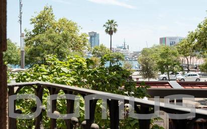Exterior view of Flat for sale in  Barcelona Capital  with Air Conditioner, Heating and Balcony