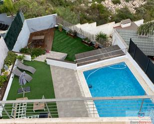 Piscina de Casa o xalet de lloguer en Chiva amb Aire condicionat, Terrassa i Piscina