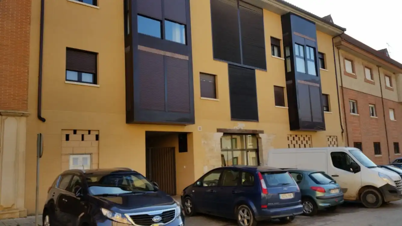 Local comercial de lloguer a Calle Castilviejo 3