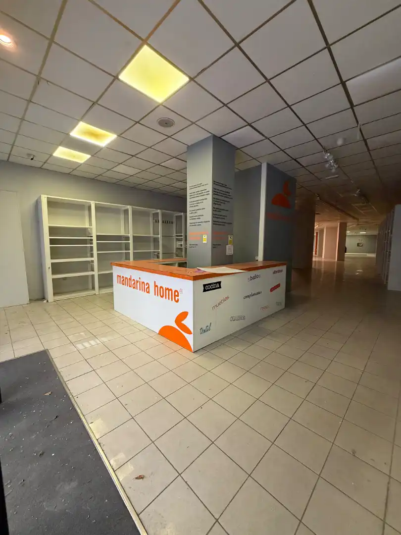 Local comercial de lloguer a Centro, imagen 6