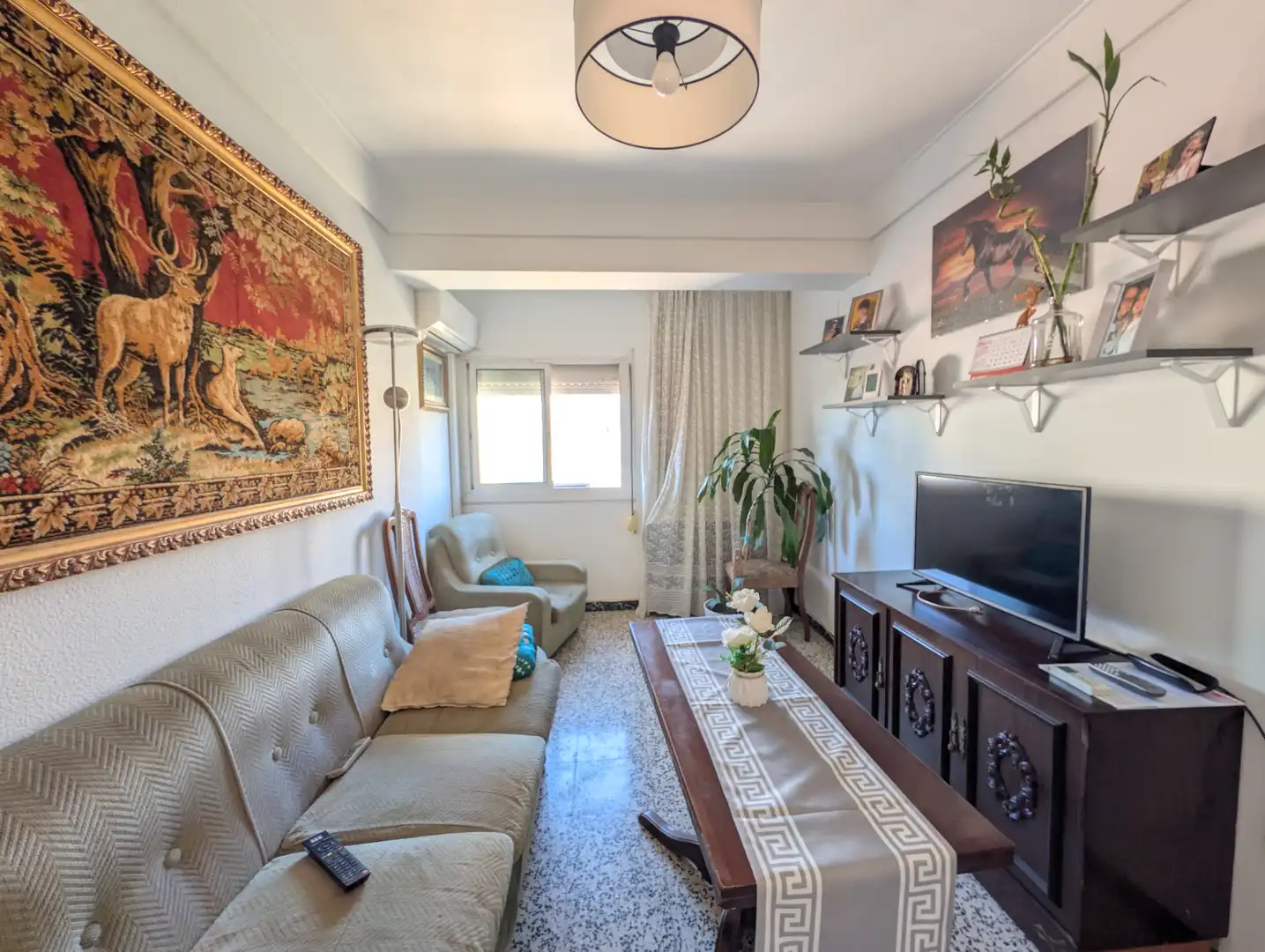 Sala d'estar de Pis en venda en Zaragoza amb Aire condicionat, Calefacció i Terrassa