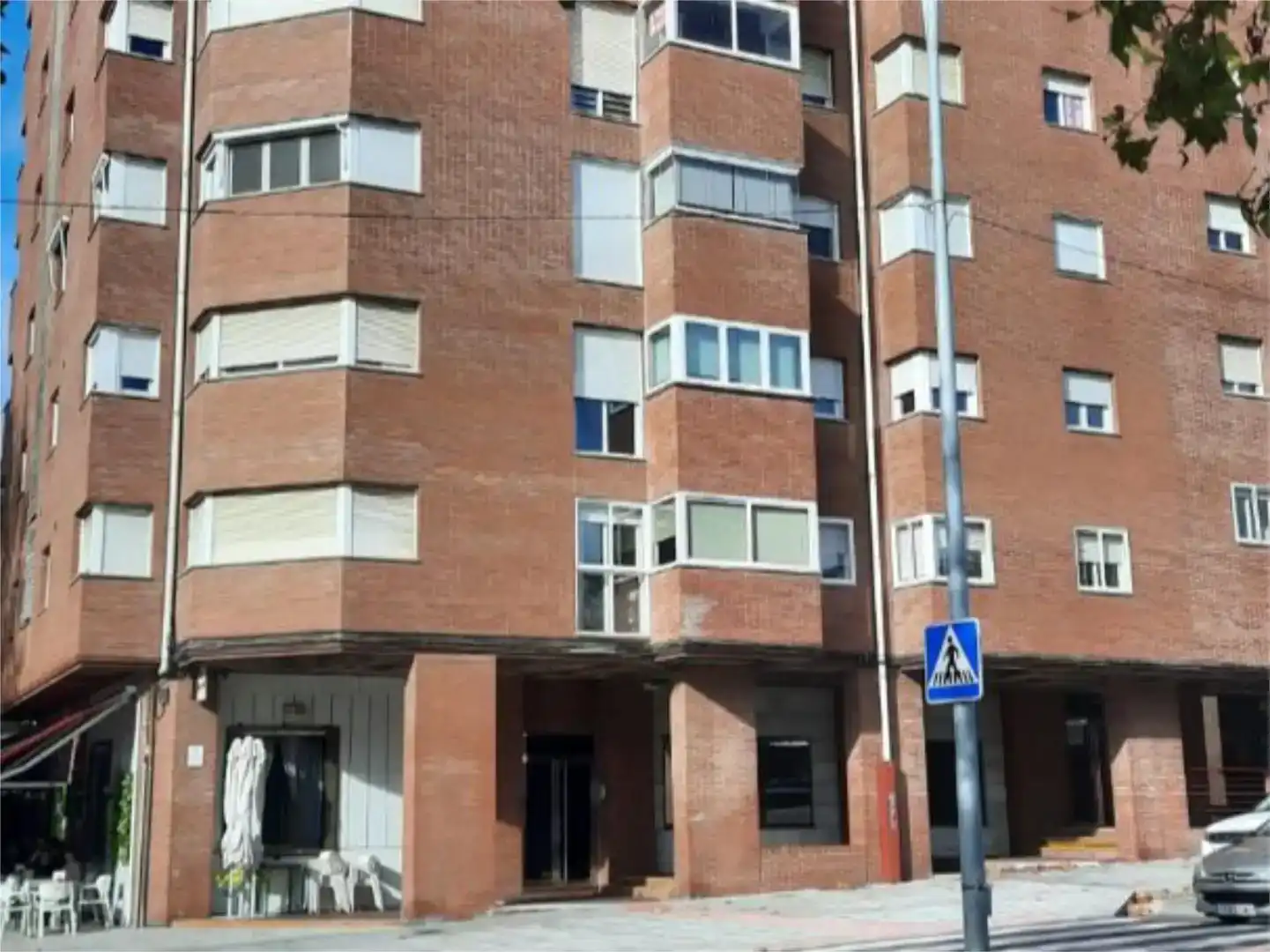 Vista exterior de Pis en venda en Ponferrada amb Parquet, Traster i Moblat