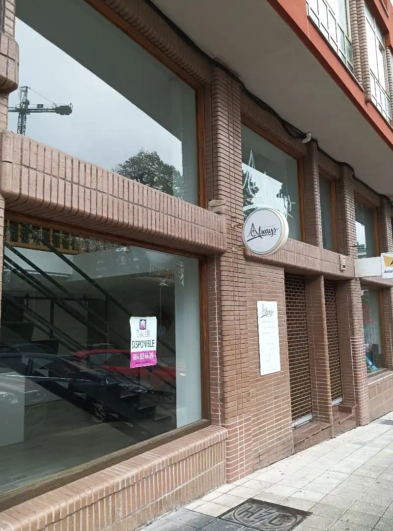 Außenansicht von Geschaftsraum zur Miete in Avilés