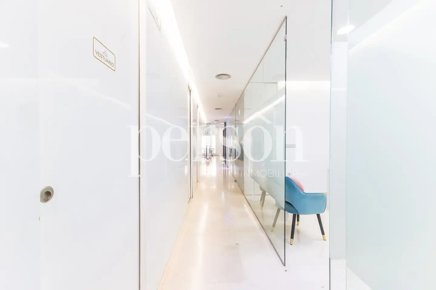 Local en venta en Valencia con Aire acondicionado