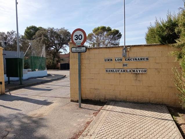 Terreno residencial en Venta en Calle Perdiz en Sanlúcar la Mayor