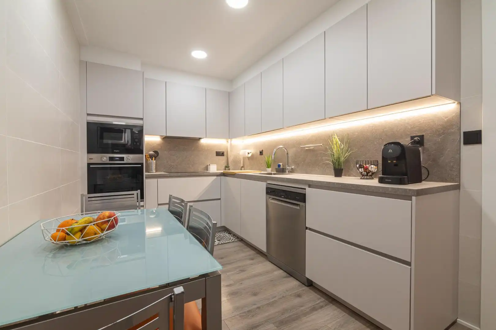 Cocina de Casa o chalet en venta en Elche / Elx con Aire acondicionado, Balcón y Piscina comunitaria