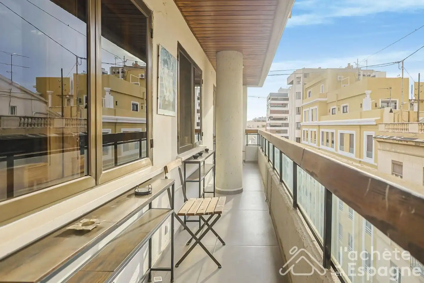 Flat with terrace for sale in Avenida de Federico Soto