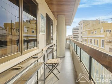 Piso con balcón en venta en Avenida de Federico Soto