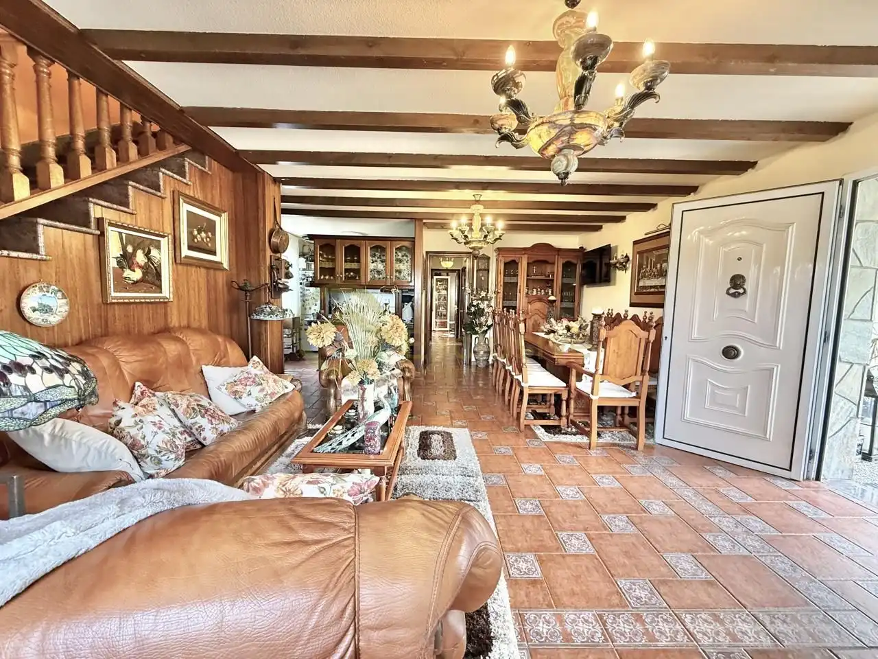 Sala de estar de Casa o chalet en venta en Castrillón con Calefacción, Jardín privado y Parquet