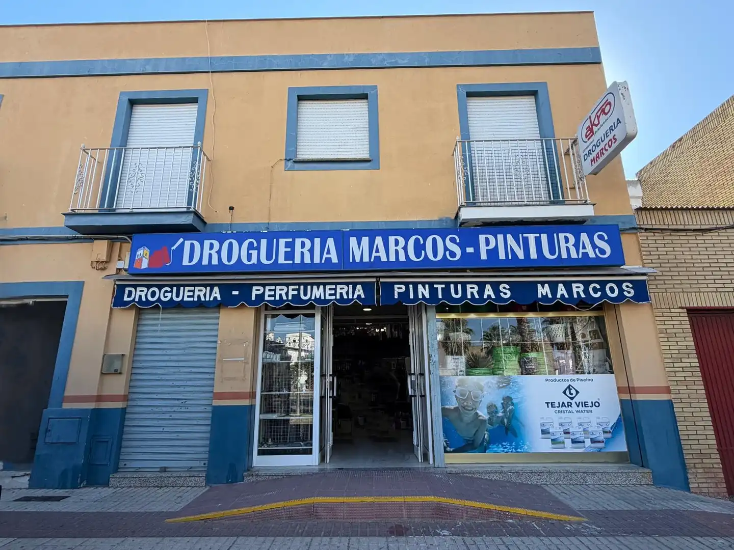 Local comercial en traspaso en Avenida de la Constitución