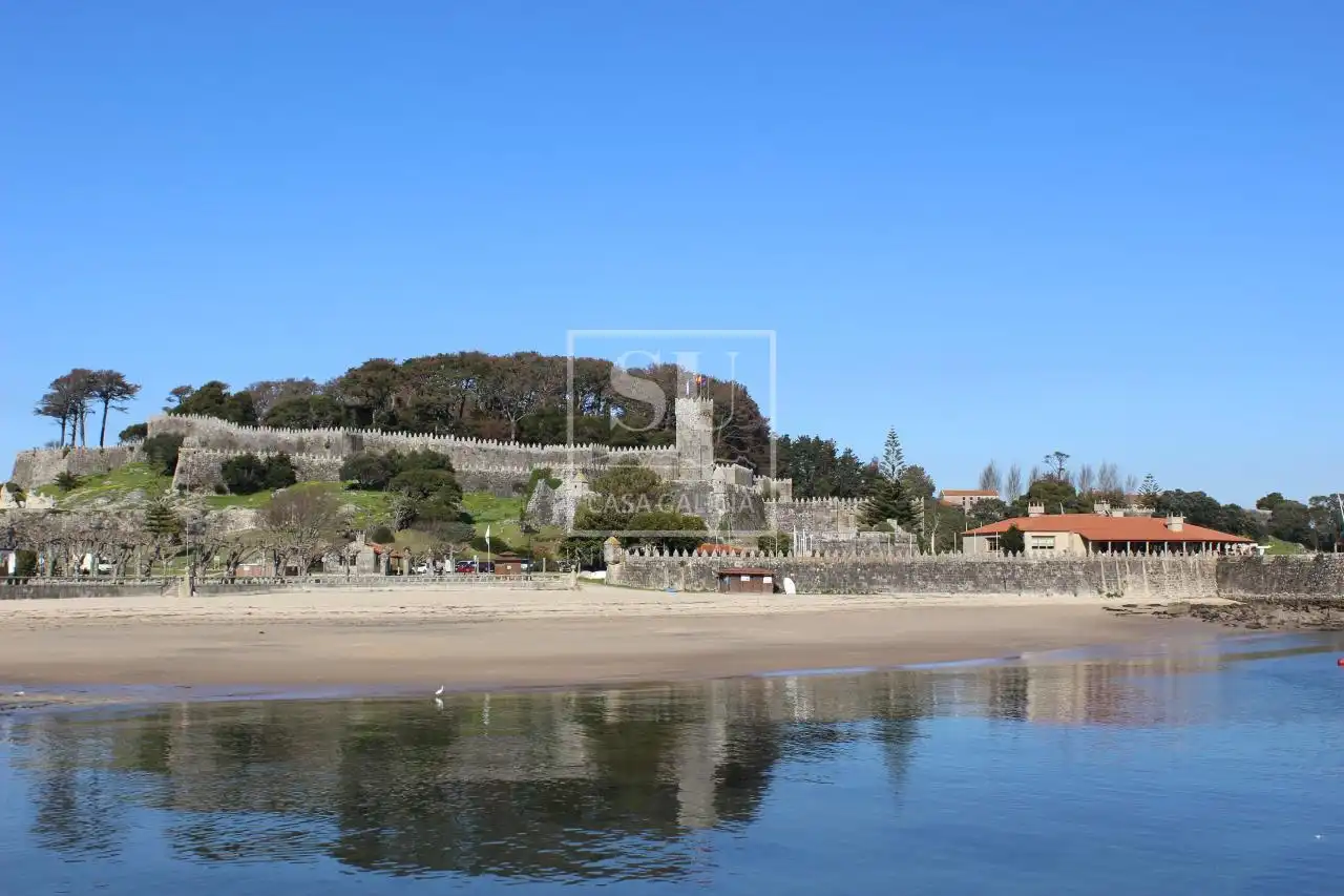 Vista exterior de Finca rústica en venta en Baiona con Calefacción