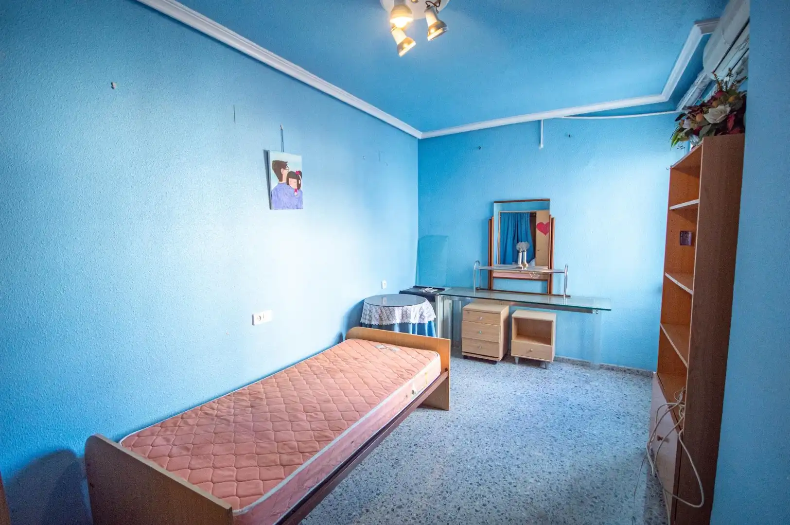Habitación de Casa adosada en venta en Elda con Aire acondicionado, Terraza y Trastero