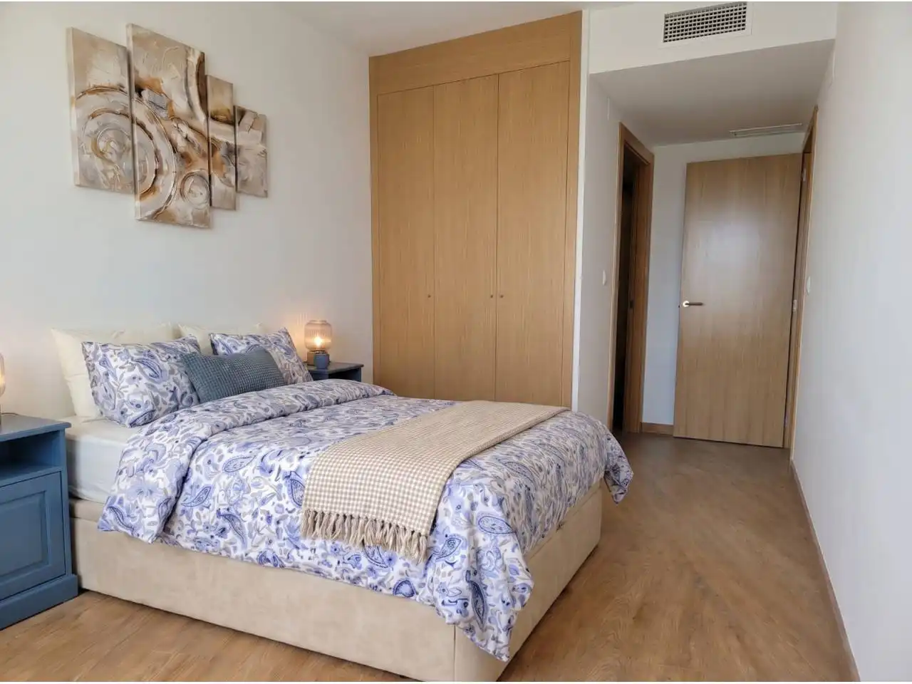 Schlafzimmer von Wohnung zur Miete in Rascanya
