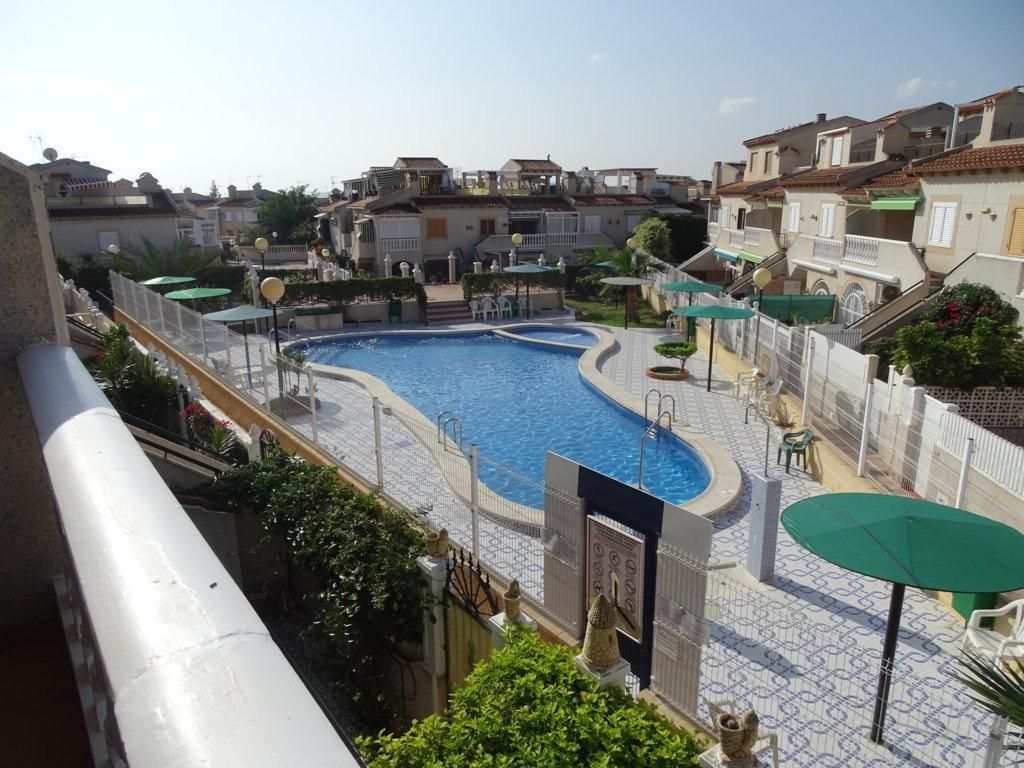 Swimming pool of House or chalet for sale in Guardamar del Segura  with Terrace and Community pool