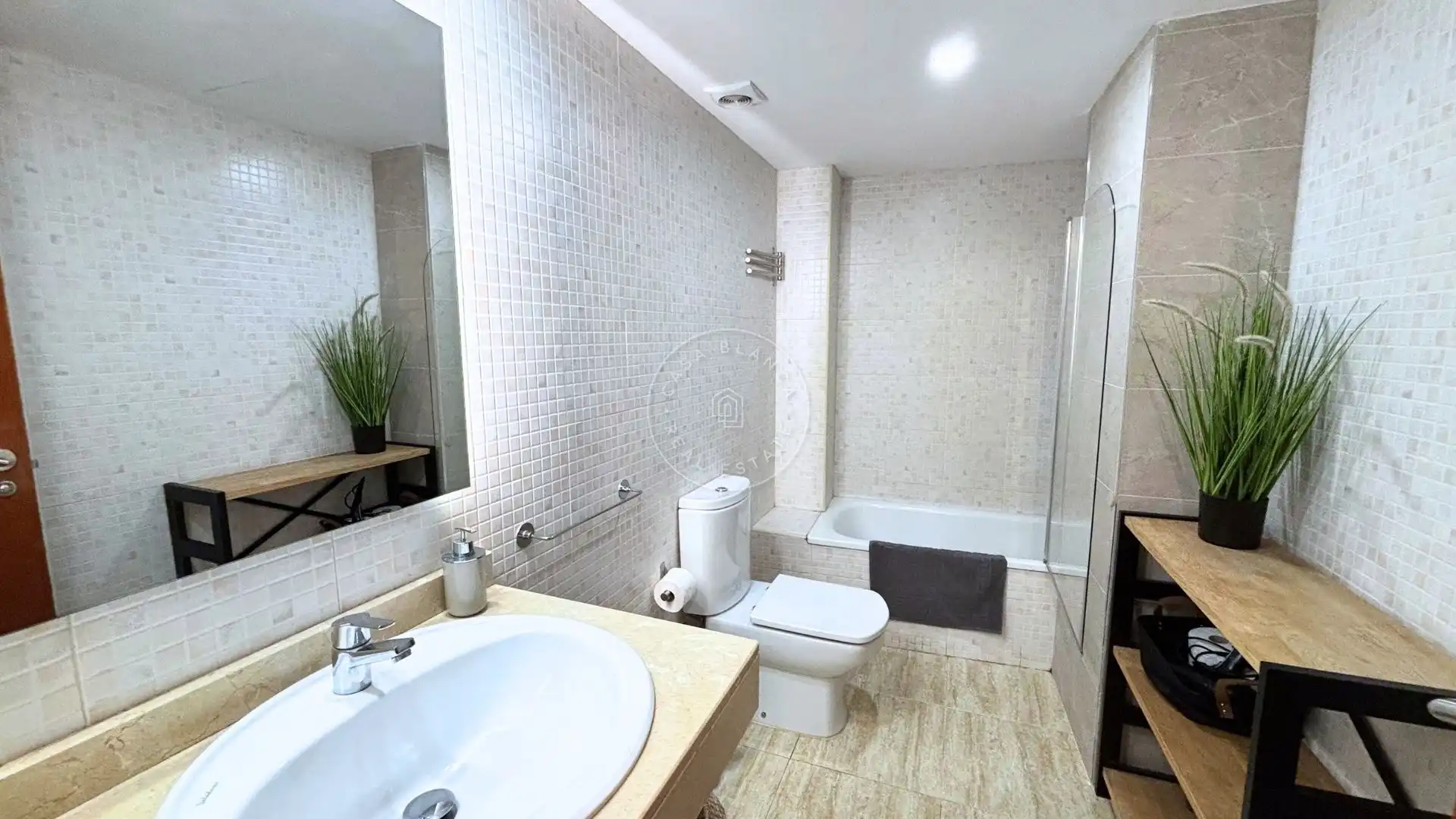 Bany de Apartament en venda en Lloret de Mar amb Aire condicionat, Calefacció i Terrassa