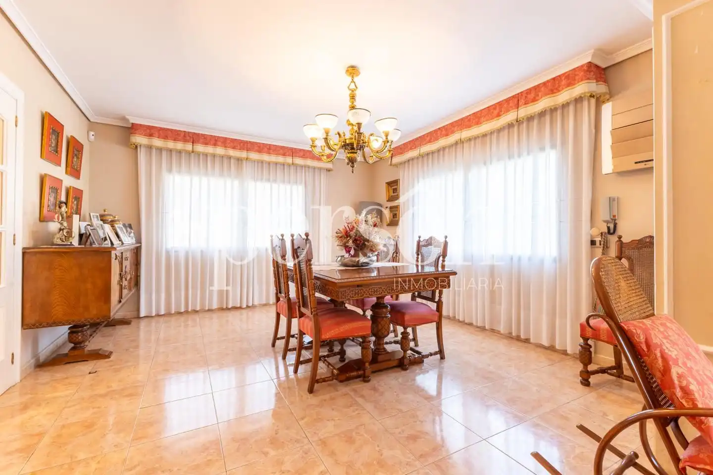 Villa con piscina in vendita a Zona Avenida Alta - Auditorio, imagen 7