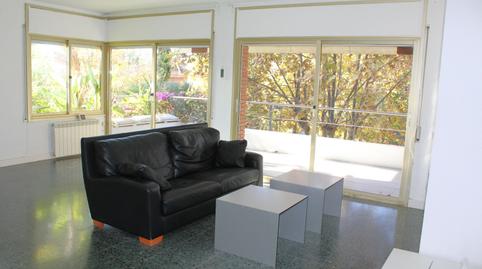 Foto 4 de Apartamento en venta en Enric Morera, Can Girona - Terramar - Vinyet, Barcelona