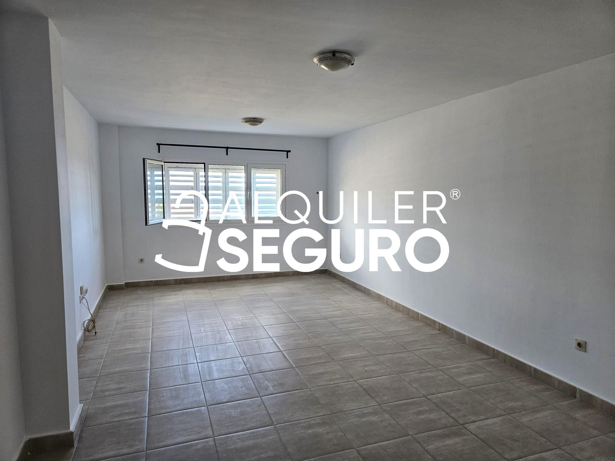 Dormitori de Pis de lloguer en  Santa Cruz de Tenerife Capital amb Traster