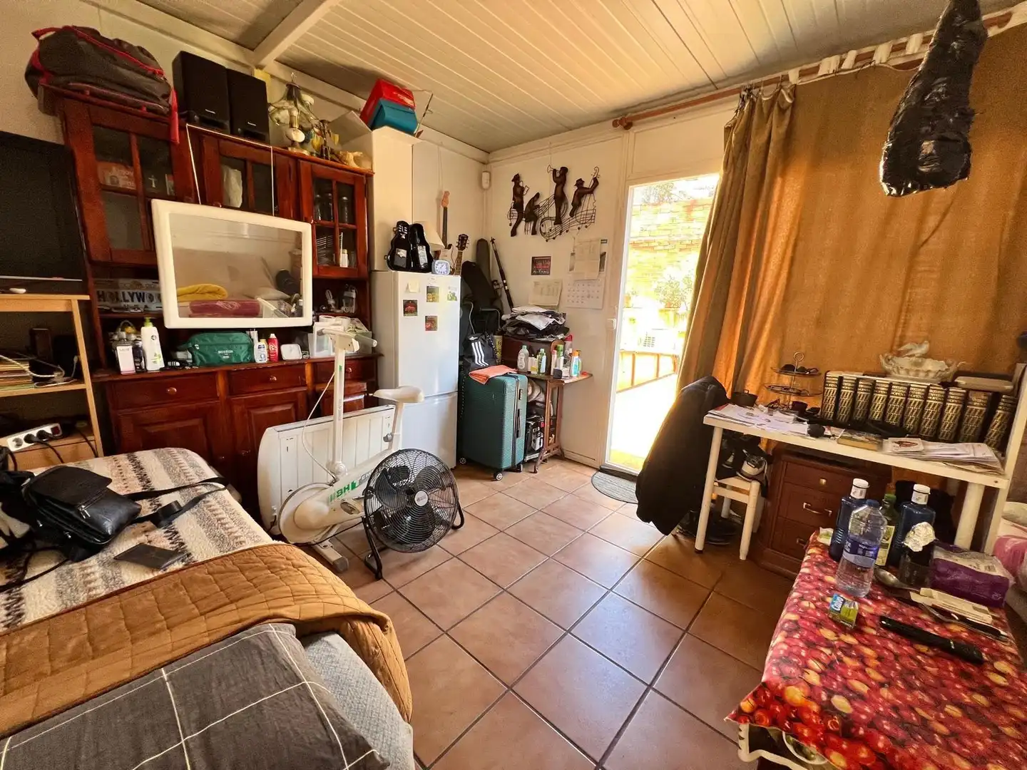 Dormitori de Casa o xalet en venda en Sabadell amb Aire condicionat, Calefacció i Jardí privat