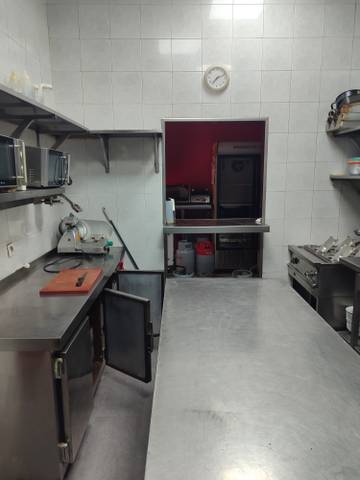 Local comercial en Venta en Calle Pino Piñonero, 42 en Palmete