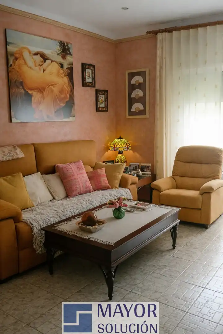 Sala de estar de Piso en venta en Ullà con Jardín privado, Terraza y Amueblado