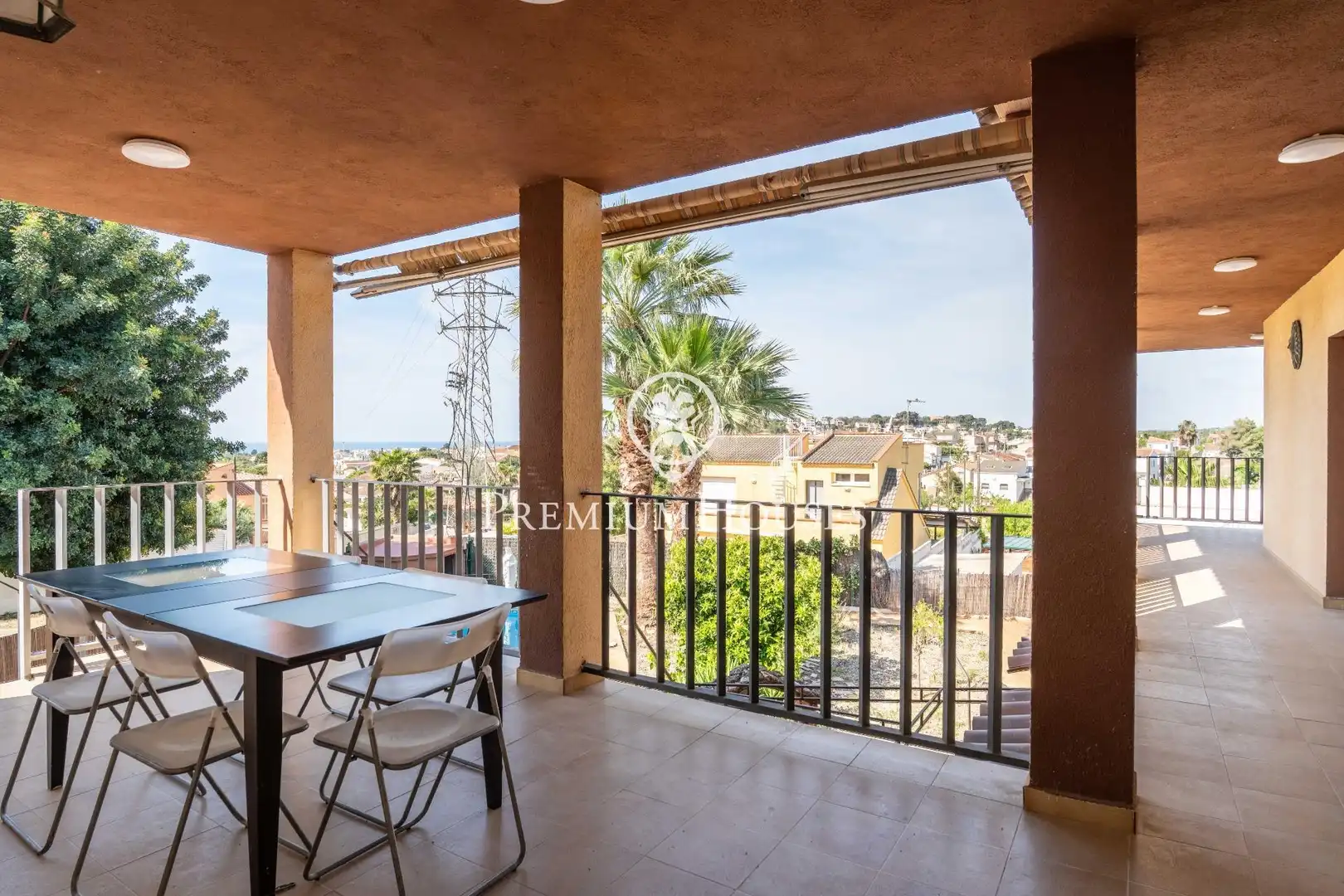 Casa con terraza en venta en Creixell, imagen 3