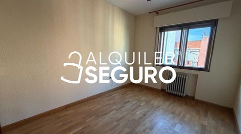 Photo 2 of Flat for rent in Mendivil, Numancia, Madrid Capital
