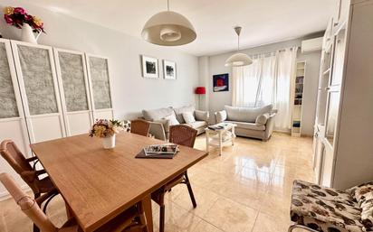 Living room of Flat for sale in  Toledo Capital  with Air Conditioner